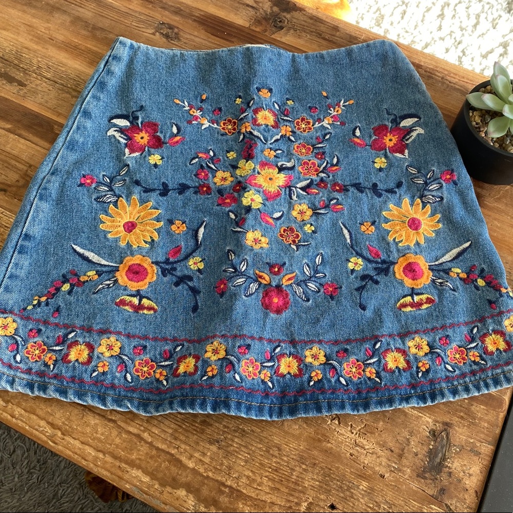 High Waisted Denim Skirt - embroidered